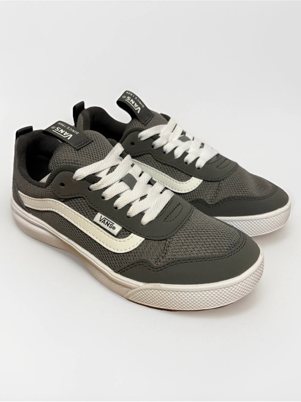 VANS Range Exp Mesh Frost Grey White - Size 3.0YT UNISEX NIB #5867